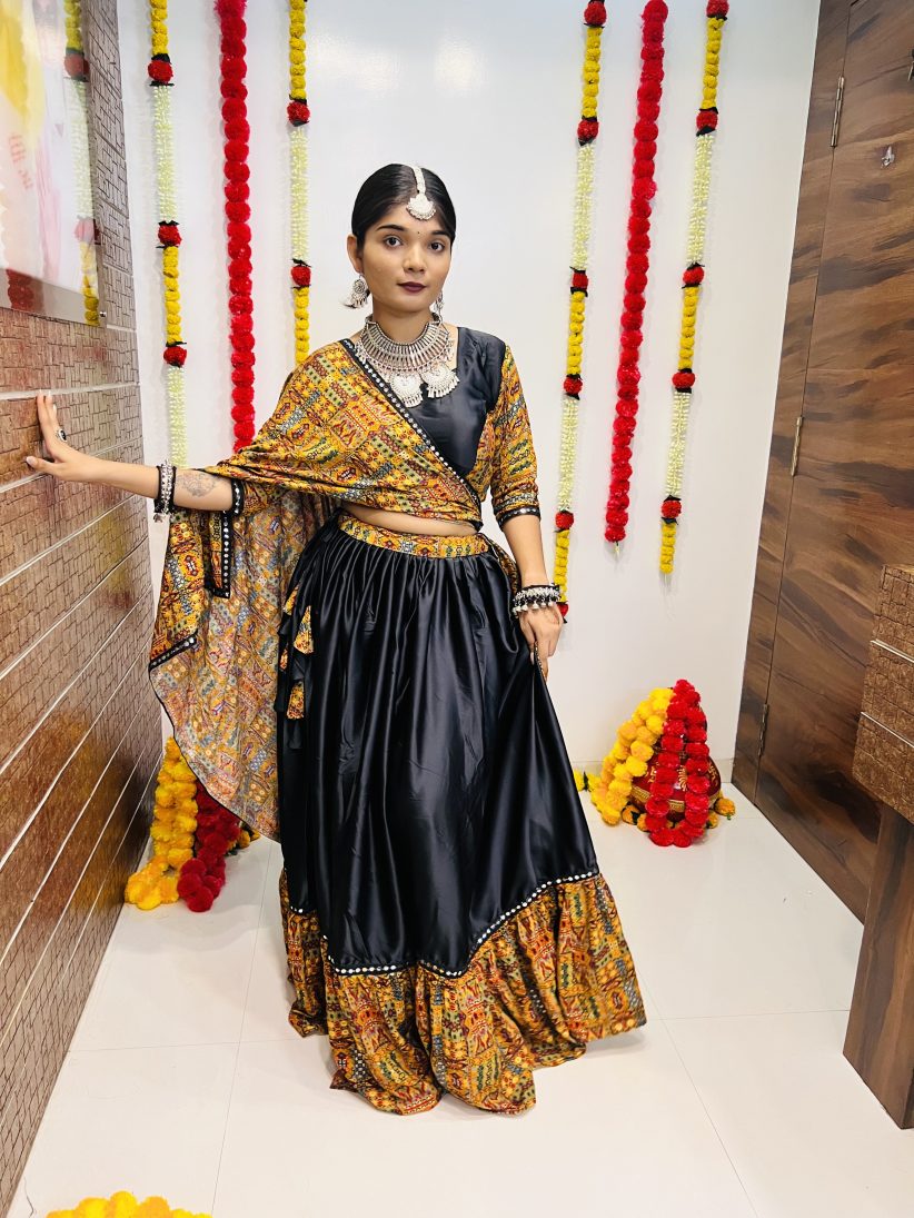 Latest Semi Stitched Lehenga Choli With Dupatta.