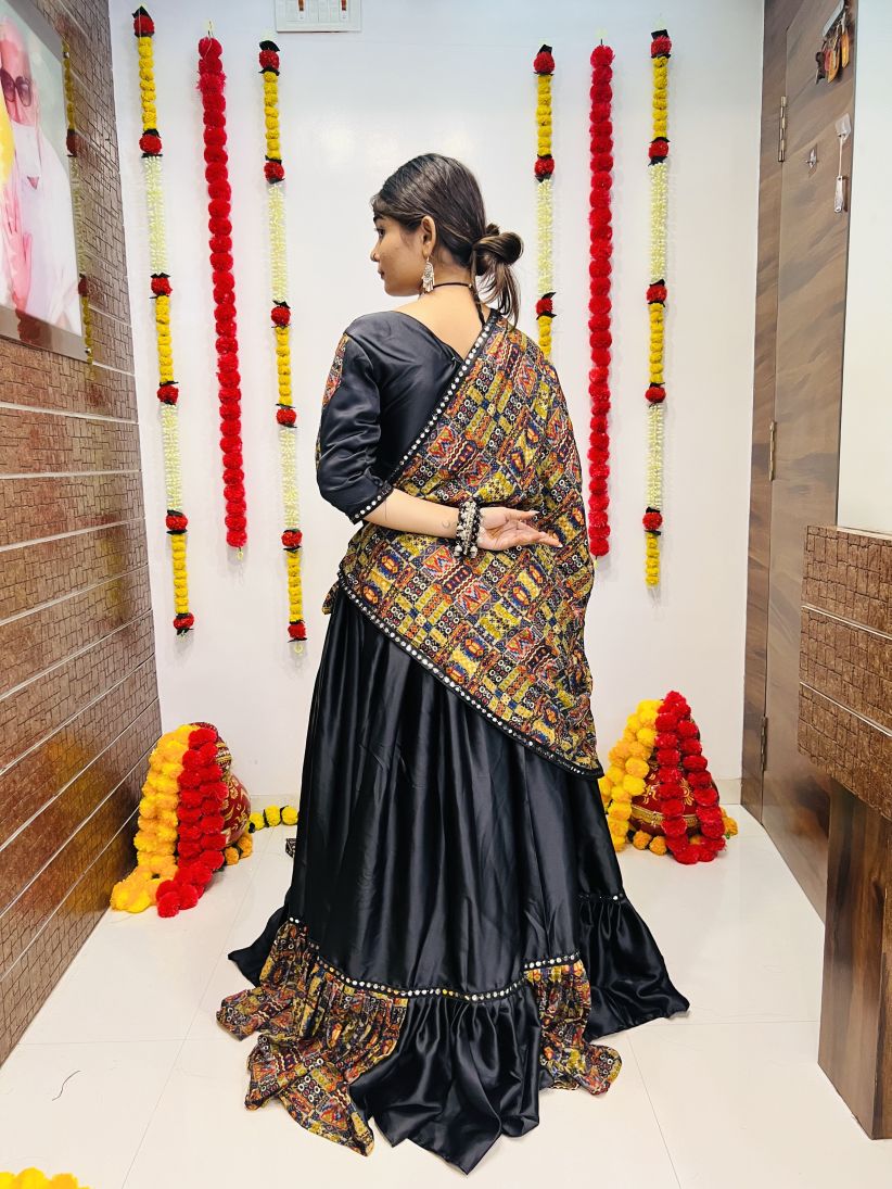Latest Semi Stitched Lehenga Choli With Dupatta.