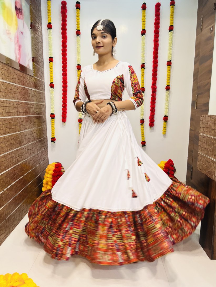 Latest Semi Stitched Lehenga Choli With Dupatta.