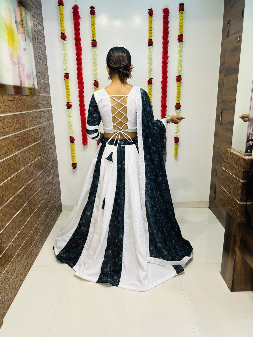 Latest Semi Stitched Lehenga Choli With Dupatta.