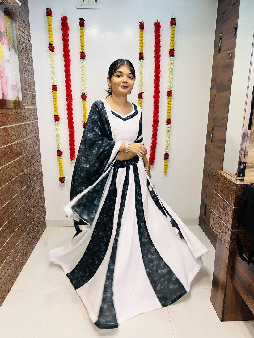 Latest Semi Stitched Lehenga Choli With Dupatta.