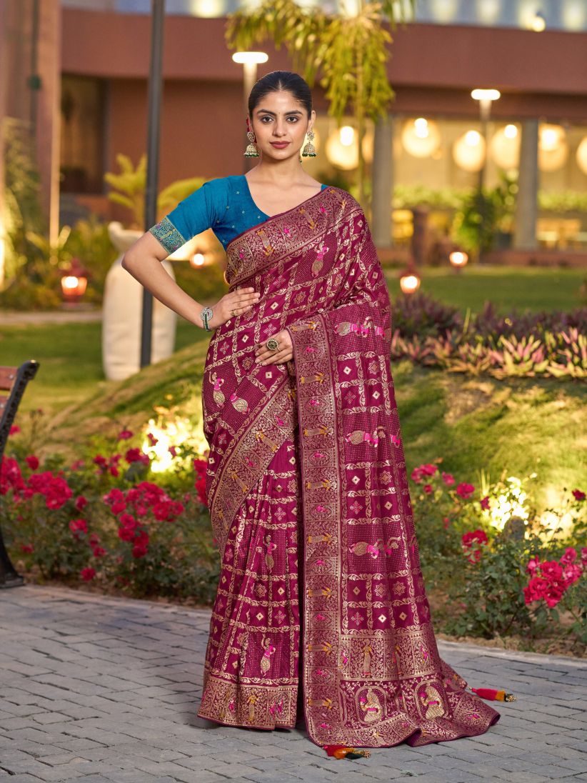 Catalog Designer Saree.
