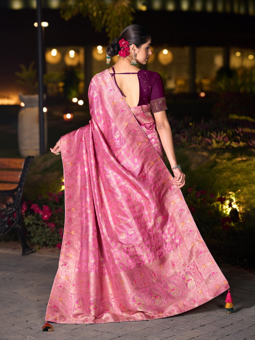 Catalog Designer Saree.