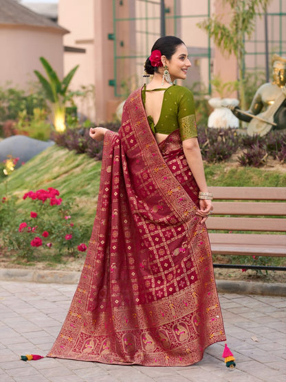 Catalog Designer Saree.