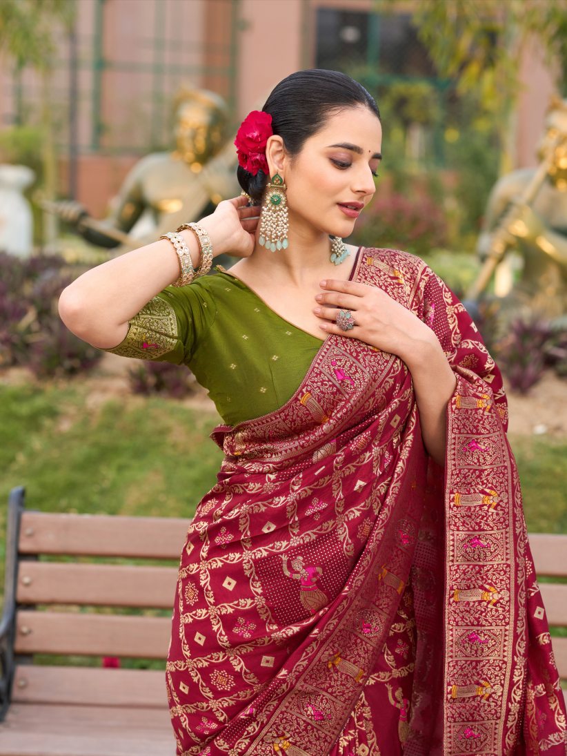 Catalog Designer Saree.