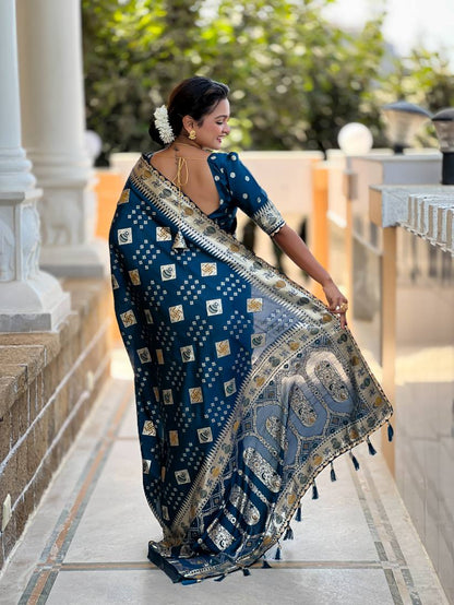 Catalog Designer Saree.