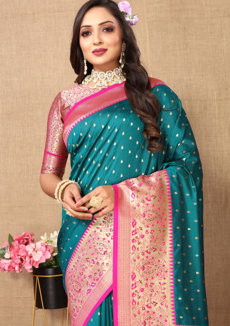 Catalog Designer Saree.