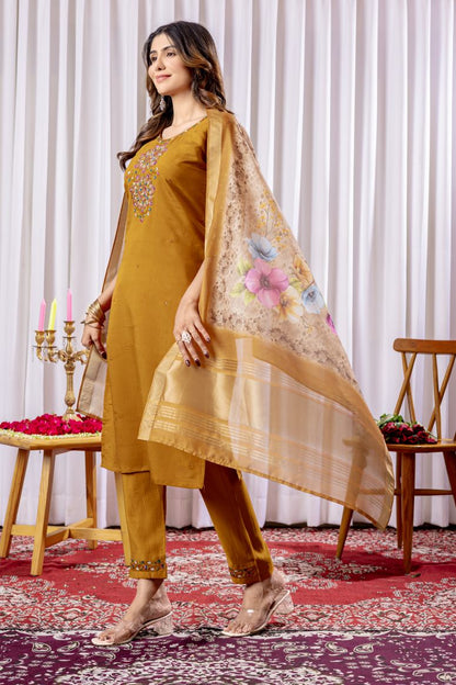 Latest ReadyMade Kurti Pant And Duppatta.