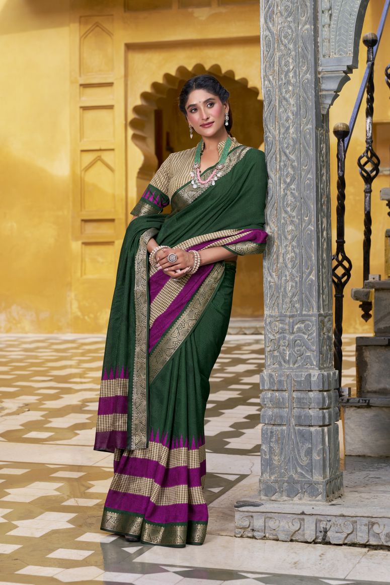 Catalog Designer Saree.