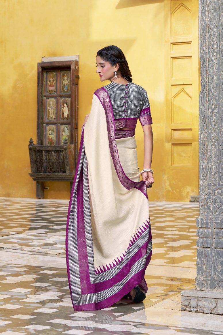 Catalog Designer Saree.