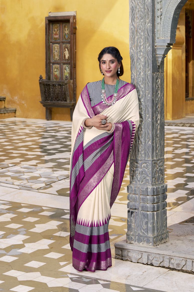 Catalog Designer Saree.