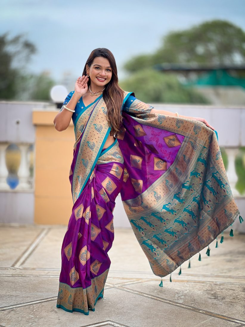 Catalog Designer Saree.