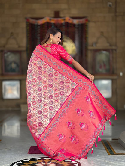 Catalog Designer Saree.