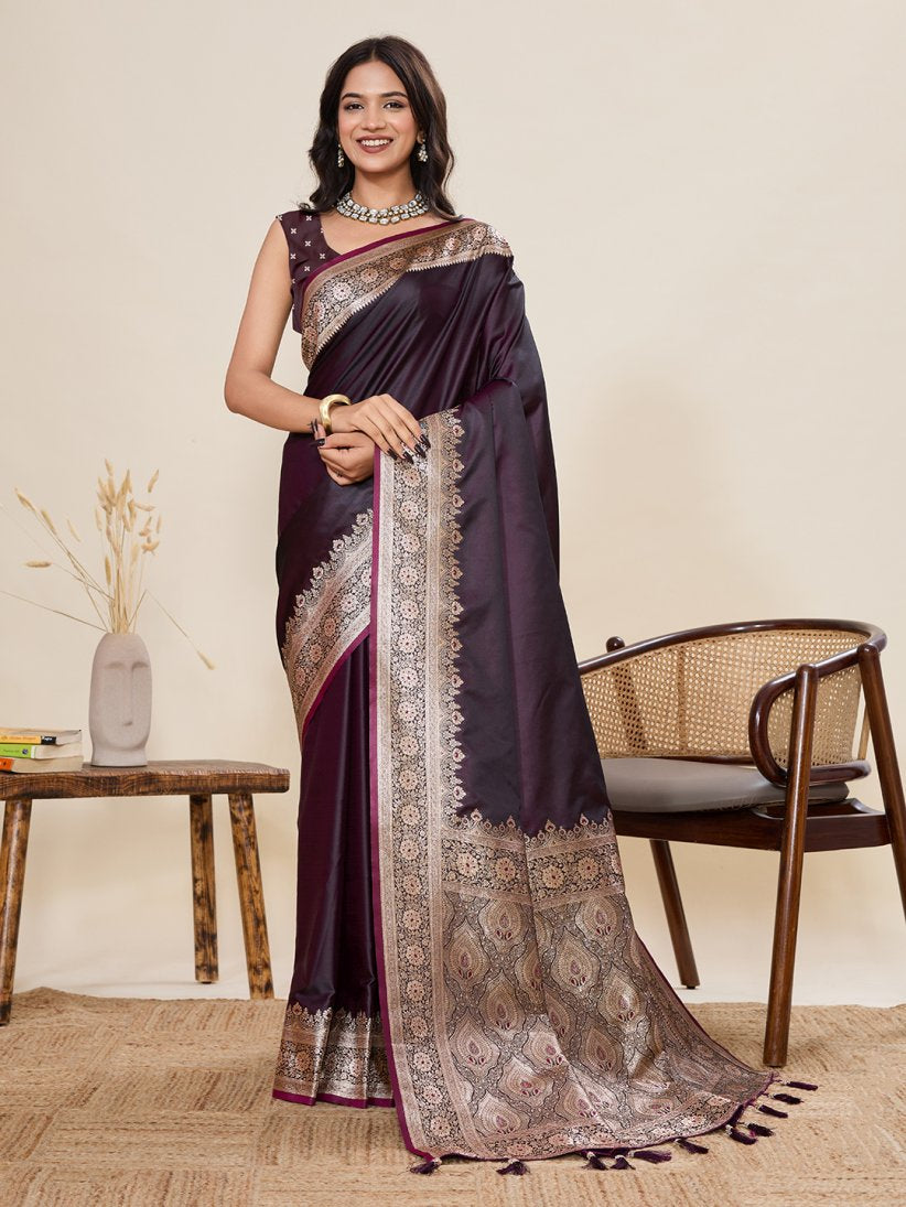 Catalog Designer Saree.