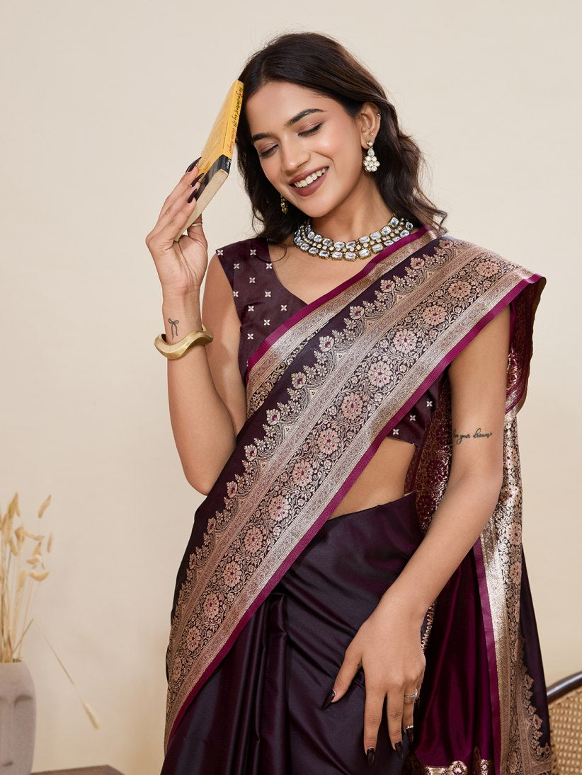 Catalog Designer Saree.