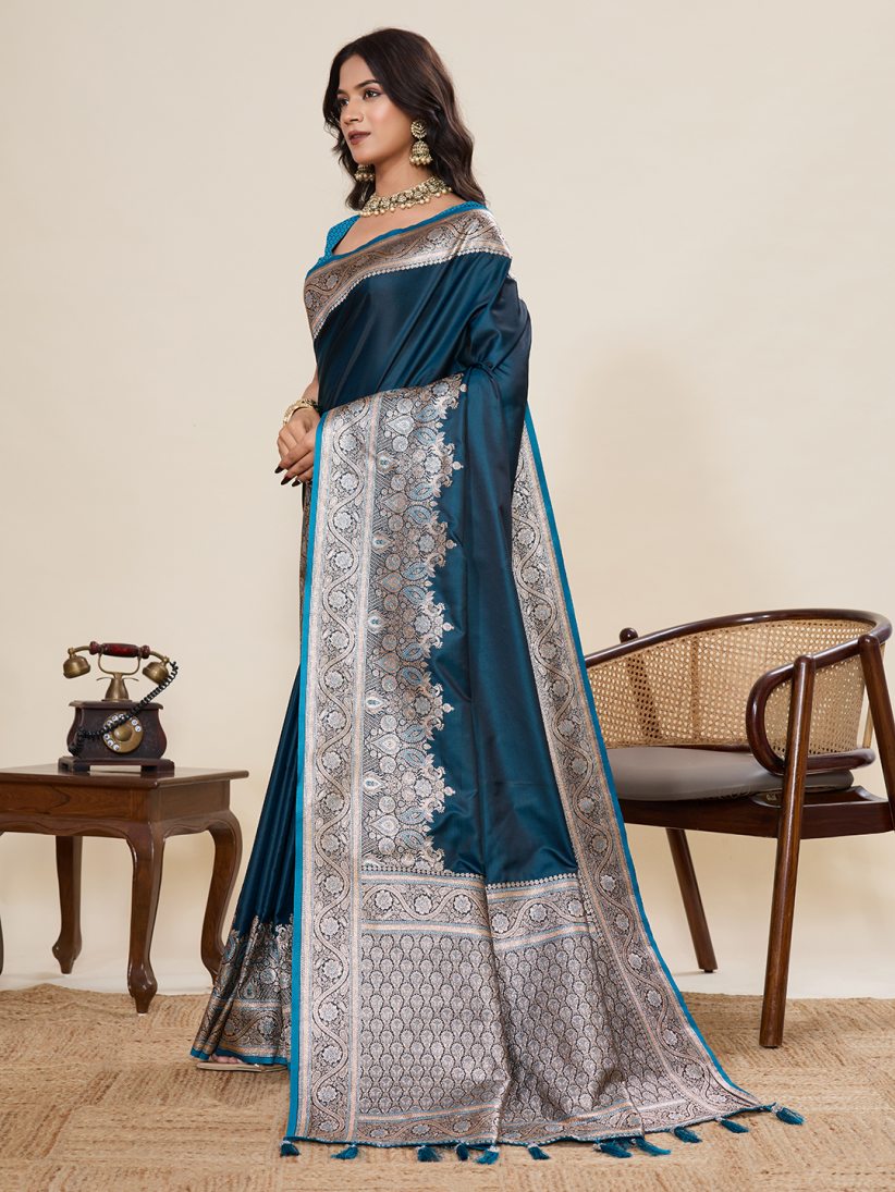 Catalog Designer Saree.