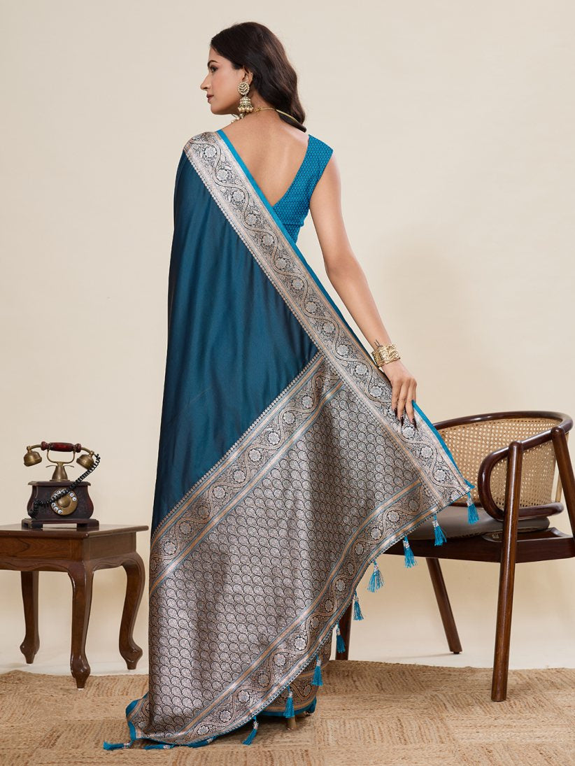 Catalog Designer Saree.
