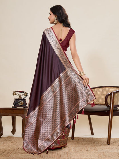 Catalog Designer Saree.