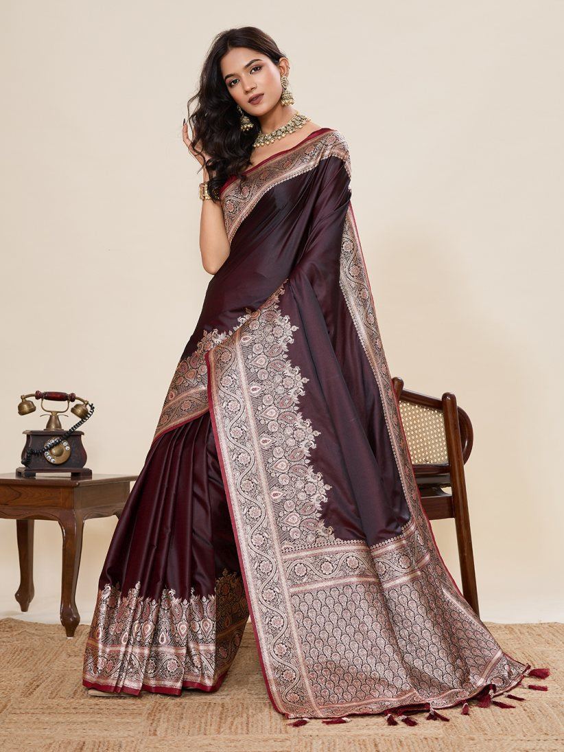 Catalog Designer Saree.