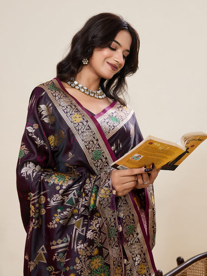 Catalog Designer Saree.
