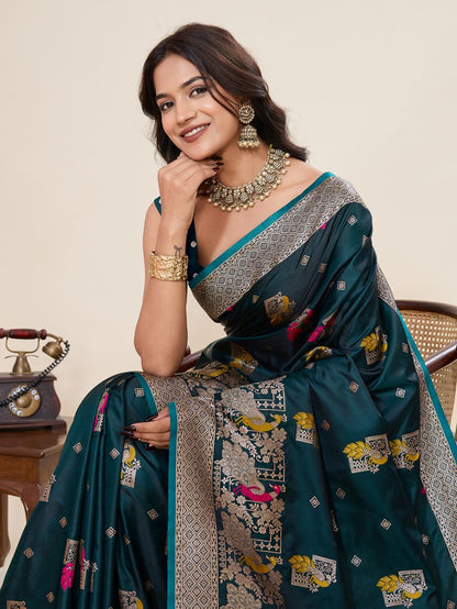 Catalog Designer Saree.
