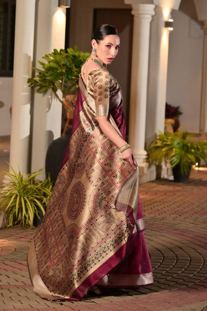 Catalog Designer Saree.