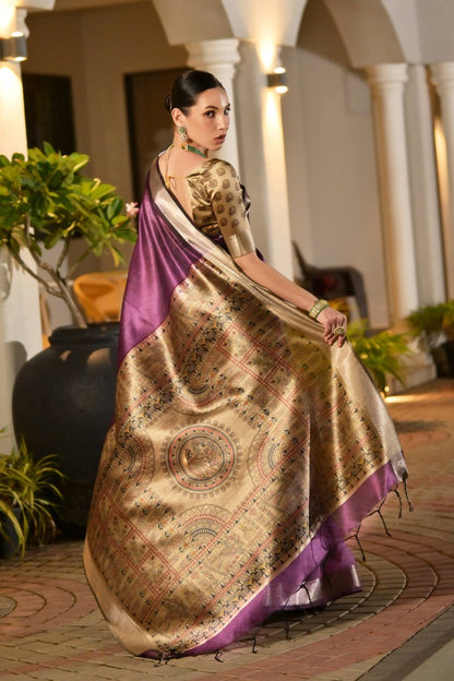 Catalog Designer Saree.