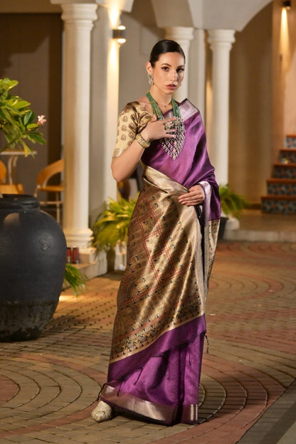Catalog Designer Saree.