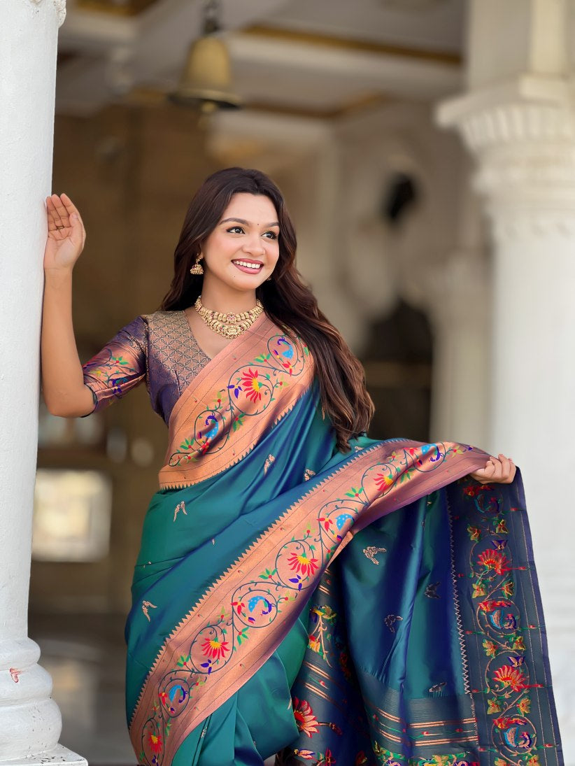 Catalog Designer Saree.