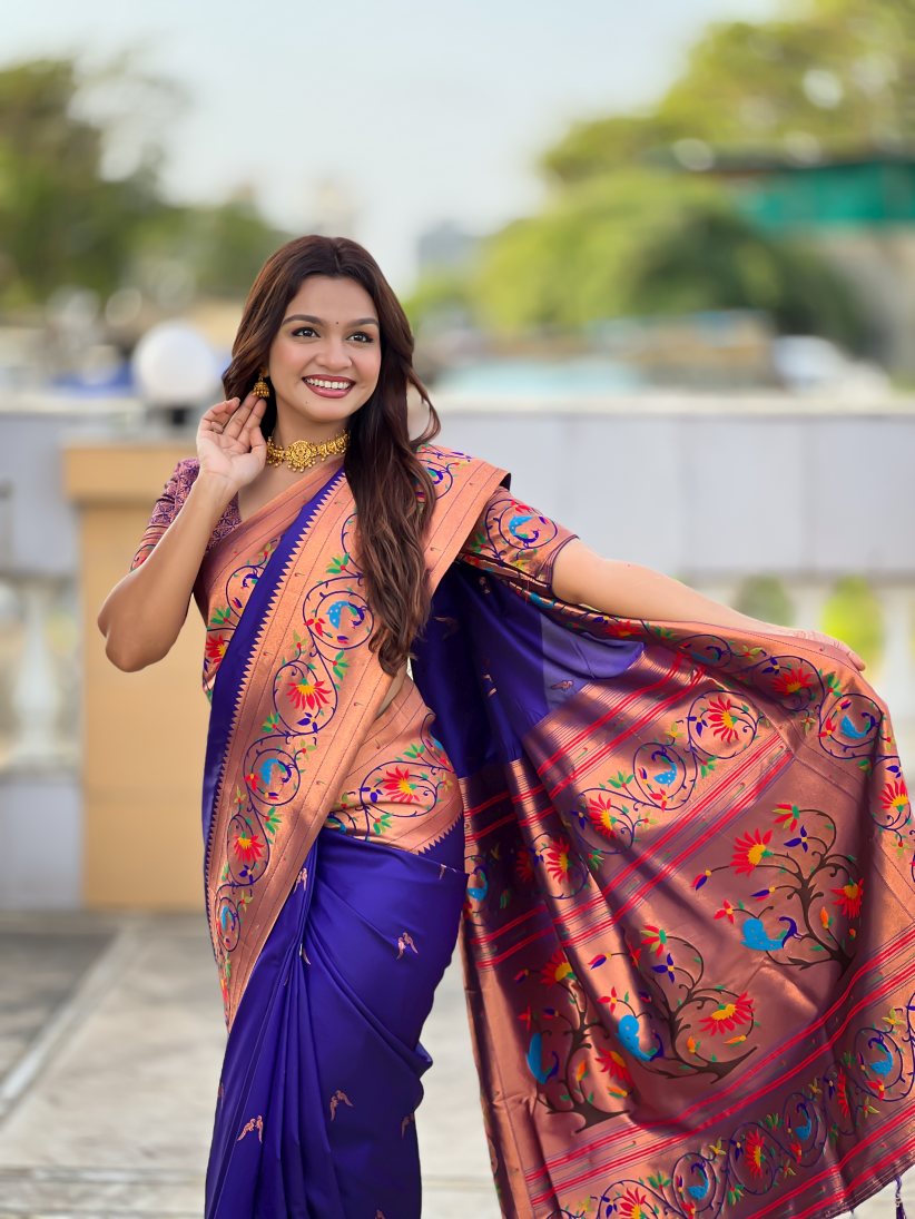 Catalog Designer Saree.
