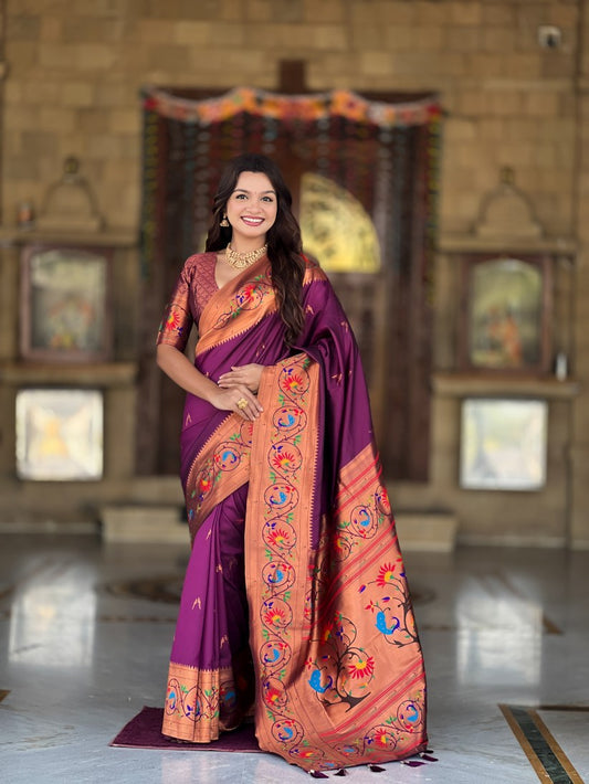 Catalog Designer Saree.