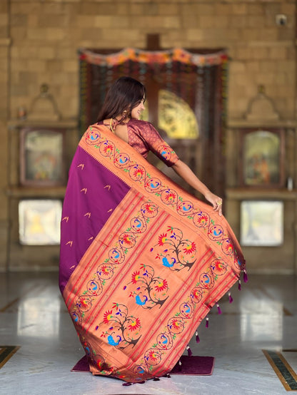 Catalog Designer Saree.