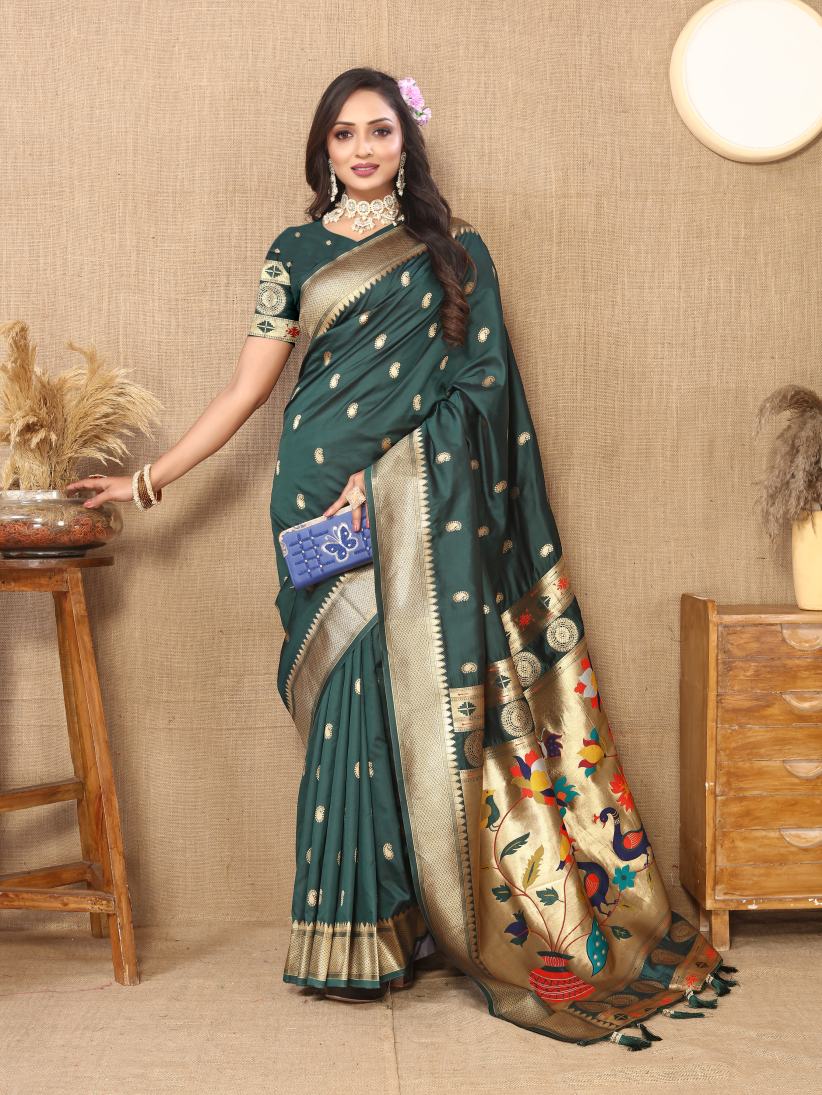 Catalog Designer Saree.