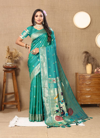 Catalog Designer Saree.