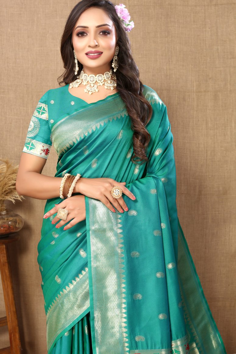 Catalog Designer Saree.