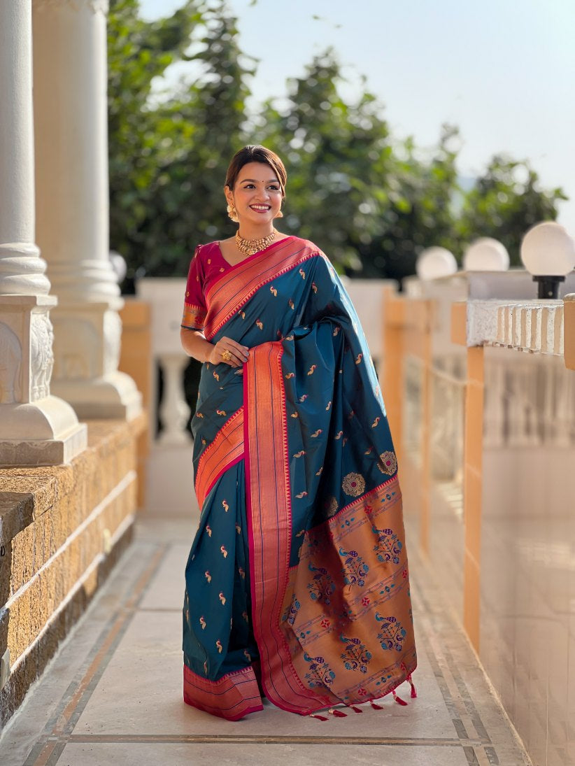 Catalog Designer Saree.