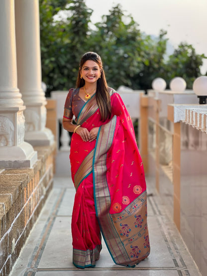 Catalog Designer Saree.