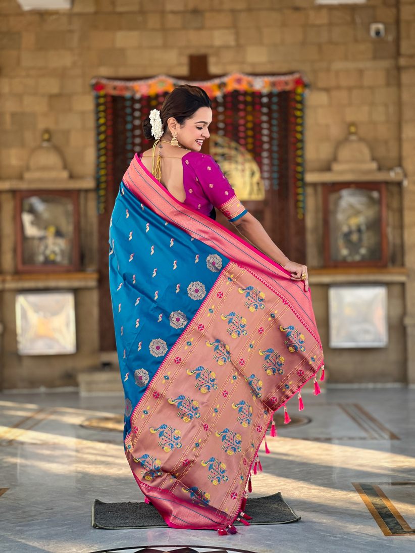 Catalog Designer Saree.