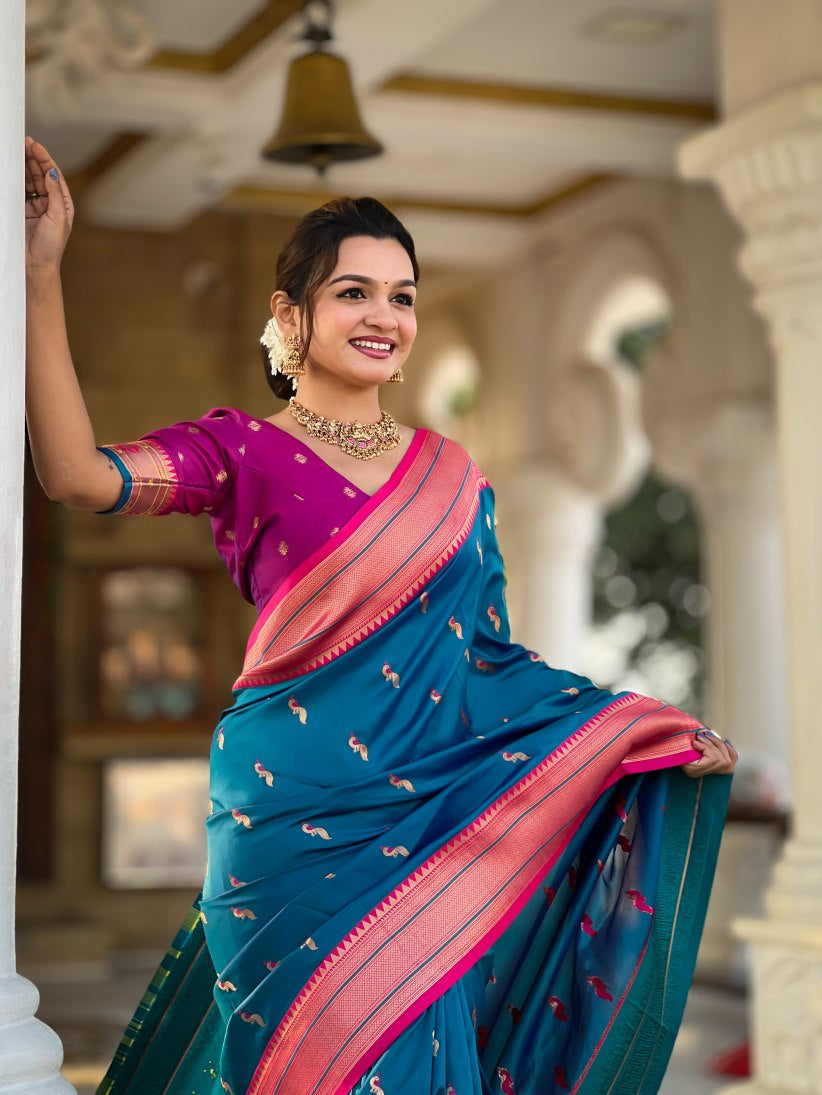 Catalog Designer Saree.