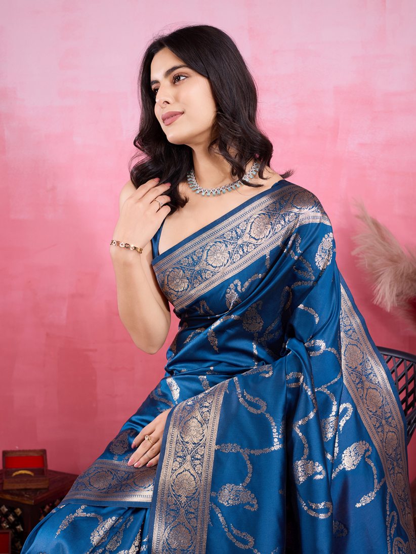 Catalog Designer Saree.