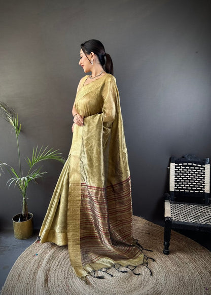 Catalog Designer Saree.