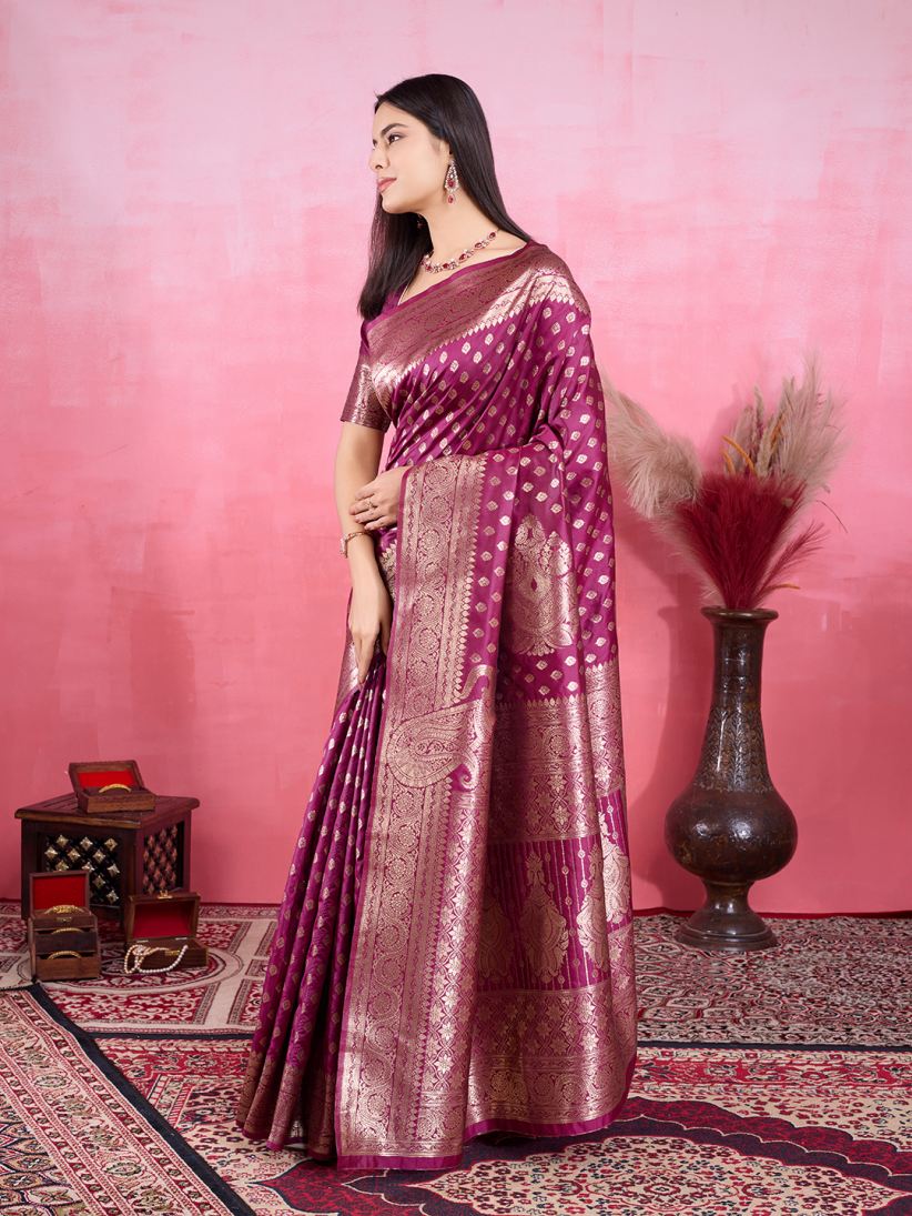 Catalog Designer Saree.