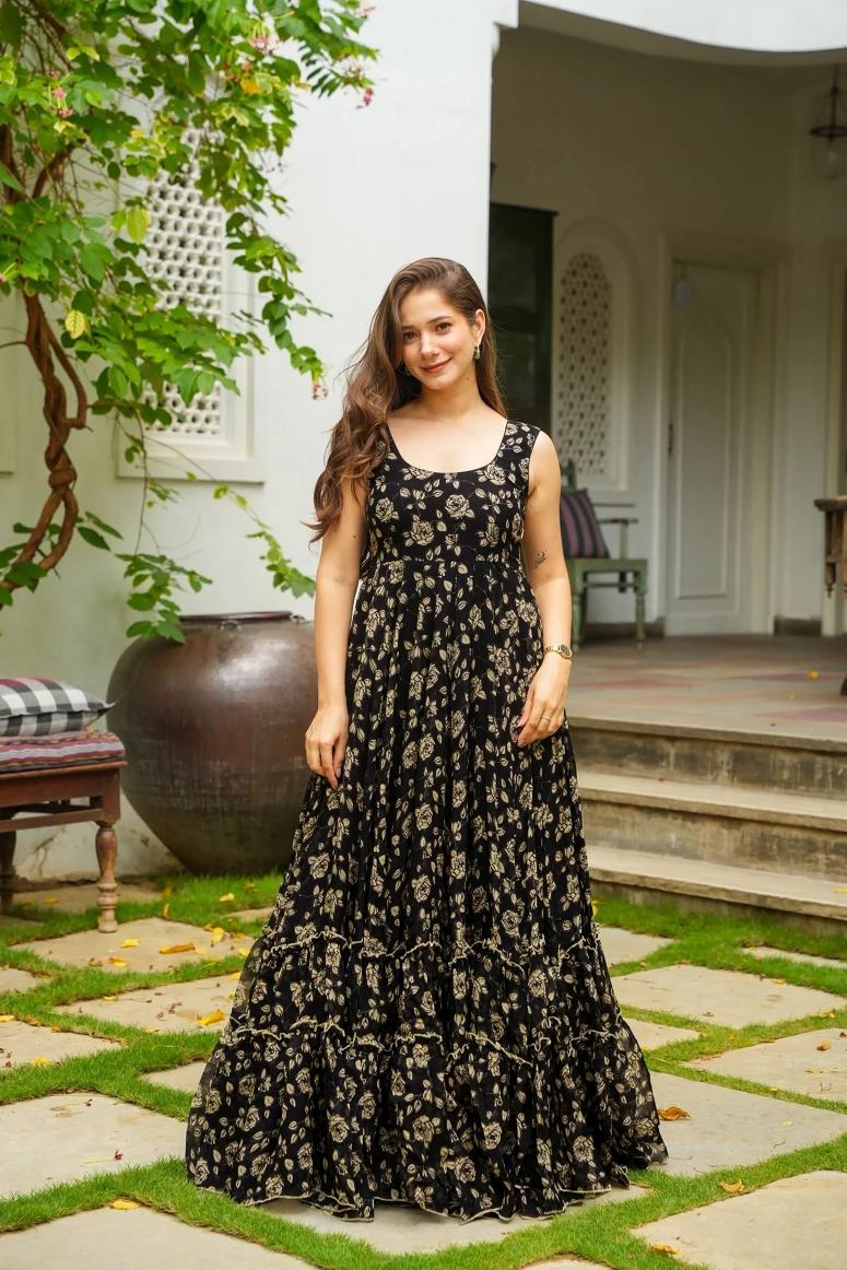 Latest ReadyMade Gowns.