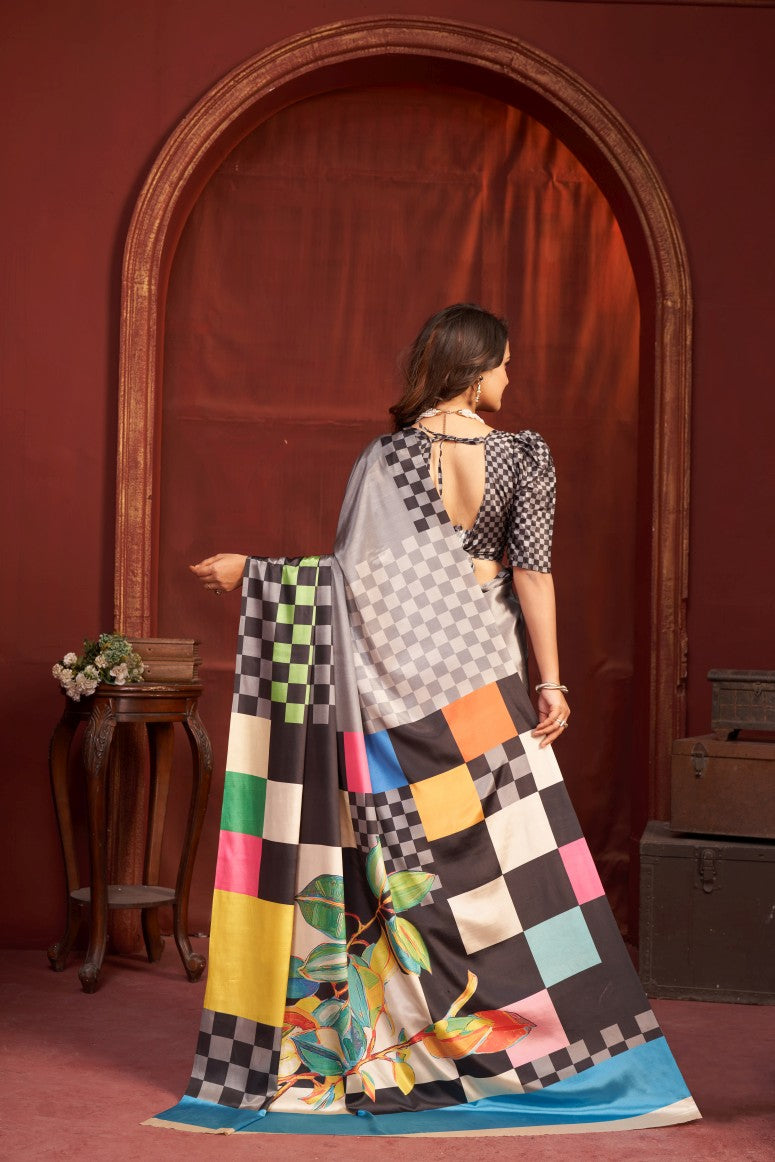 Catalog Designer Saree.