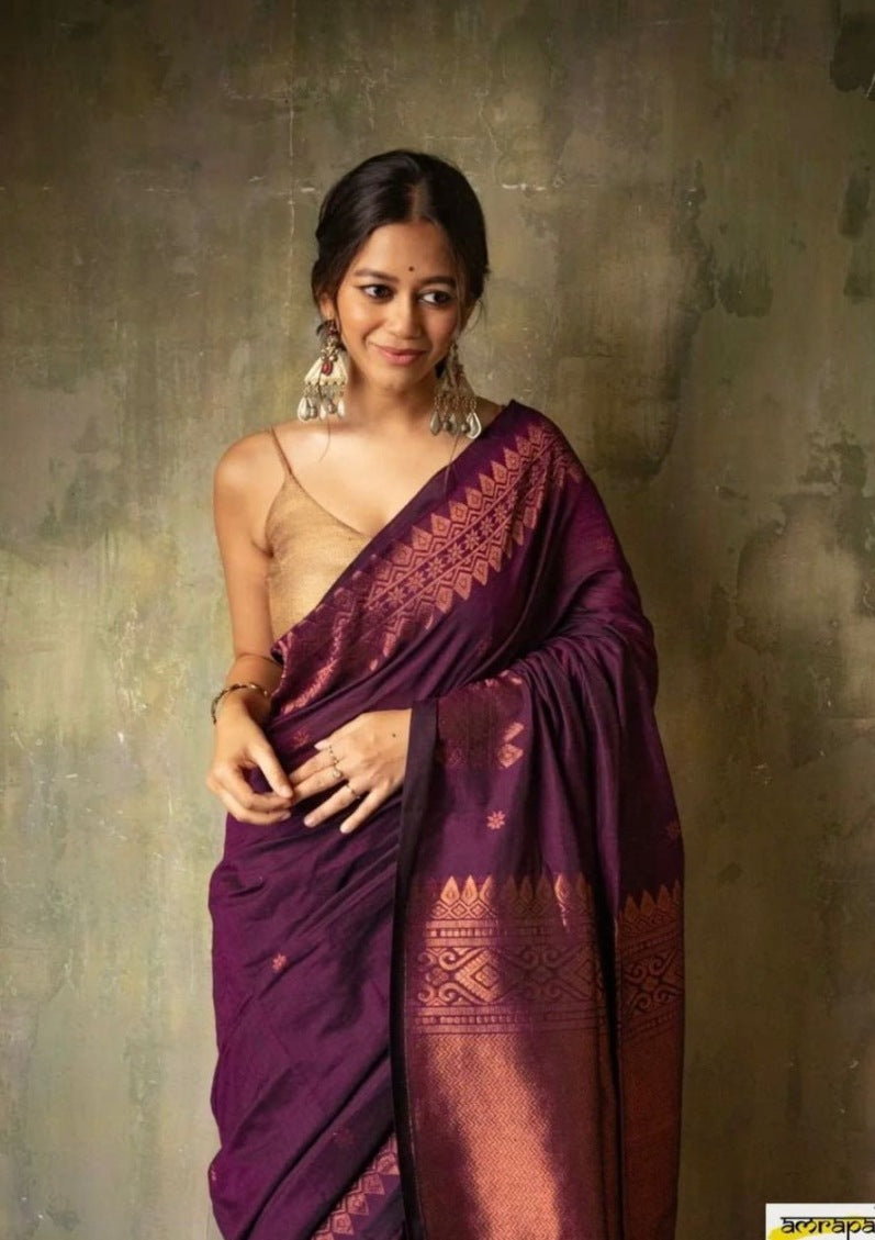 Catalog Designer Saree.