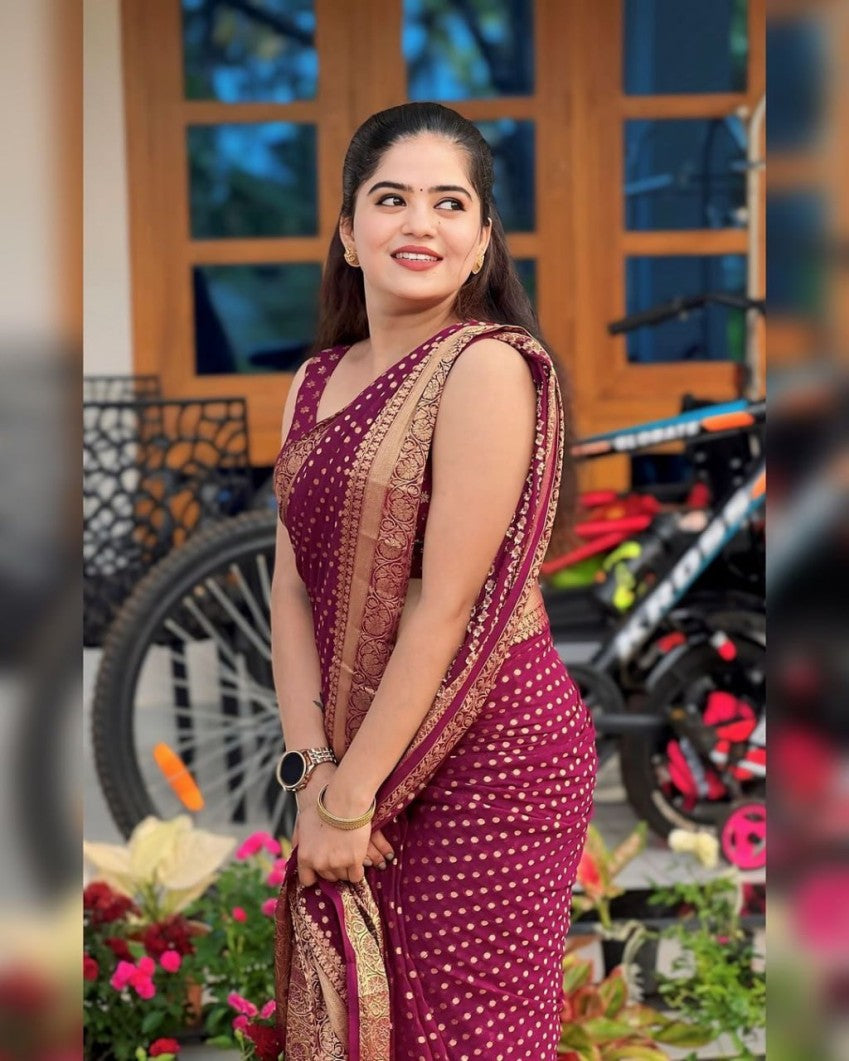 Catalog Designer Saree.