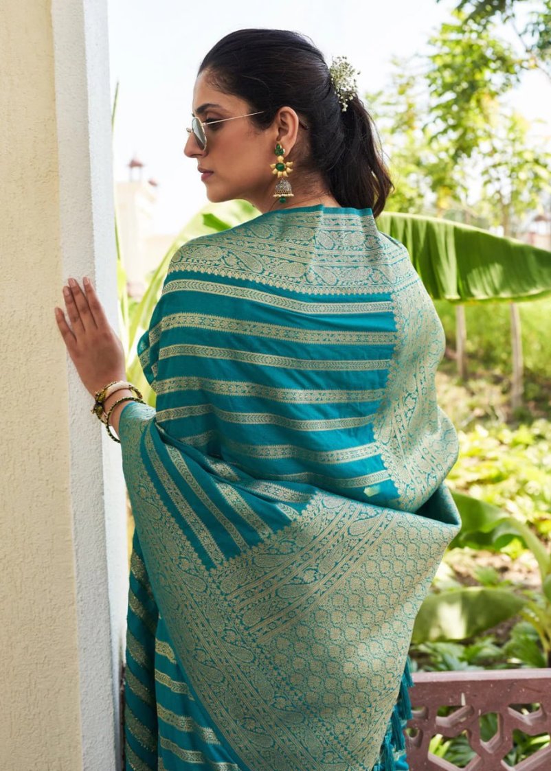 Catalog Designer Saree.