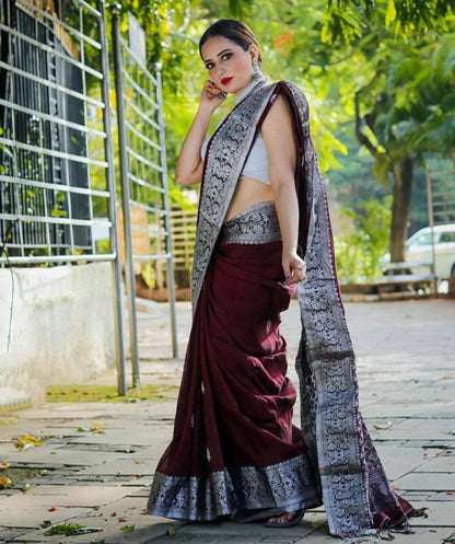 Catalog Designer Saree.