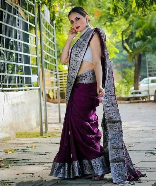 Catalog Designer Saree.