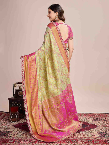 Catalog Designer Saree.
